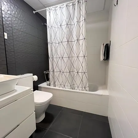 álamos Breeze - 3br - Free Parking - Salt Pool - Next To The * Torremolinos